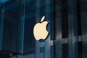 Apple starebbe spendendo "milioni di dollari al giorno" per addestrare la sua IA